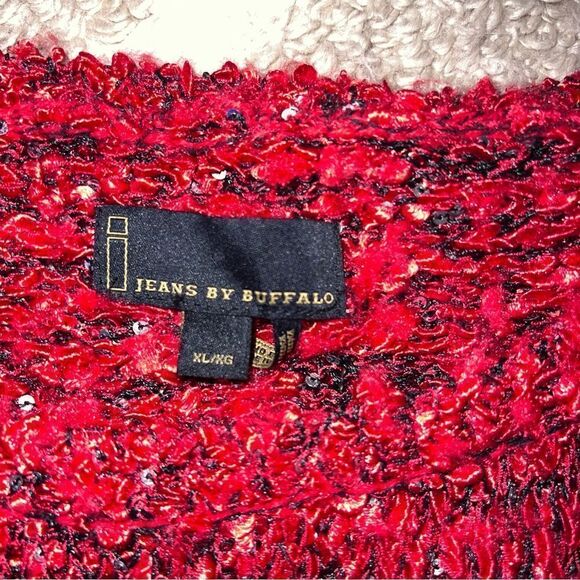 Jeans by Buffalo red sparkly sweater size XL - Picture 3 of 7